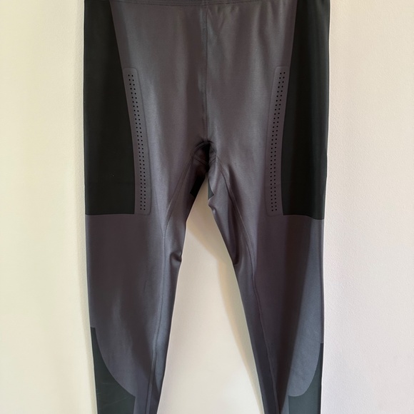 Adidas Stella McCartney Leggings..... - Picture 3 of 4